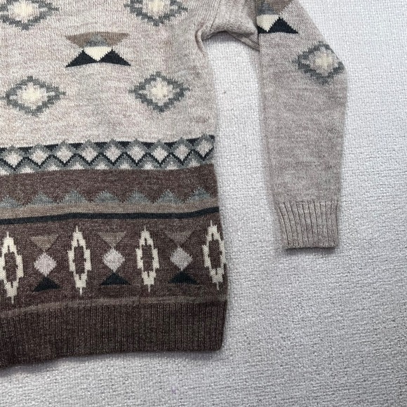 American Eagle Aztec Geometric‎ Pattern Crew Neck Knit Sweater Women L - Picture 13 of 16